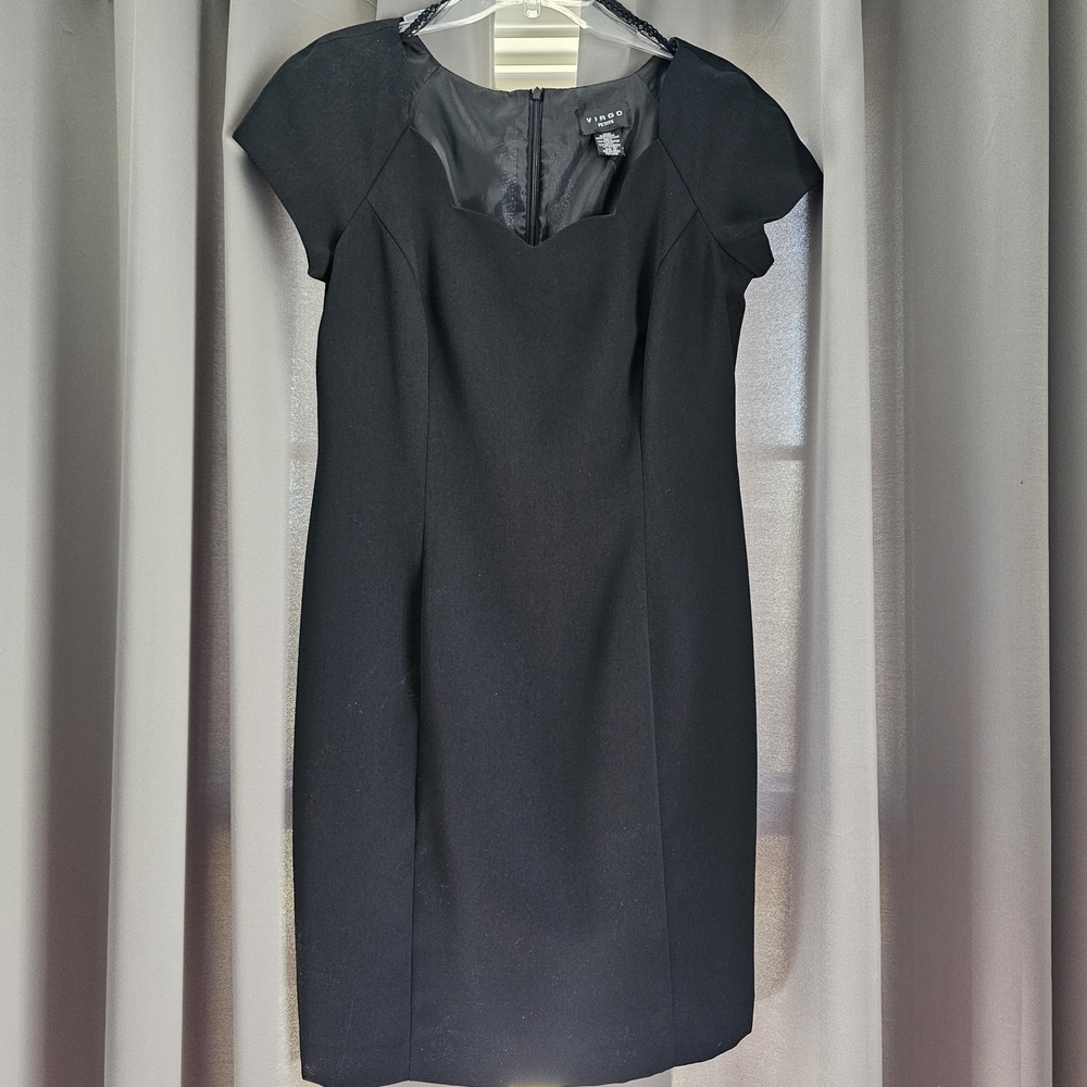 Dress by Virgo Black Cap Sleeve Sheath Petite Dress 12P
